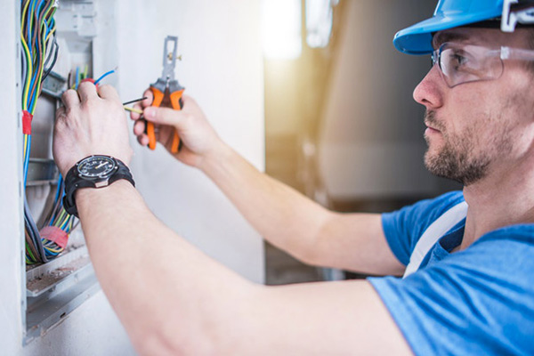 assistenza impianto elettrico